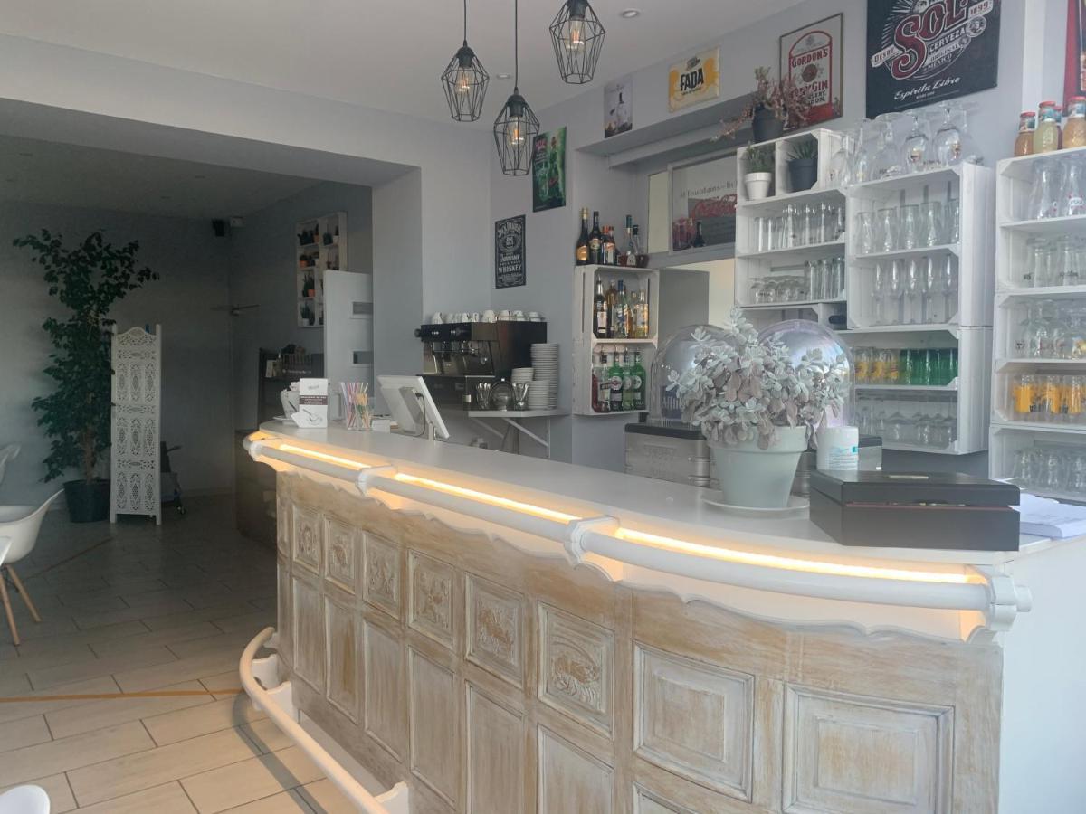 Logis Restaurant Le Kalliste 2* Hyères