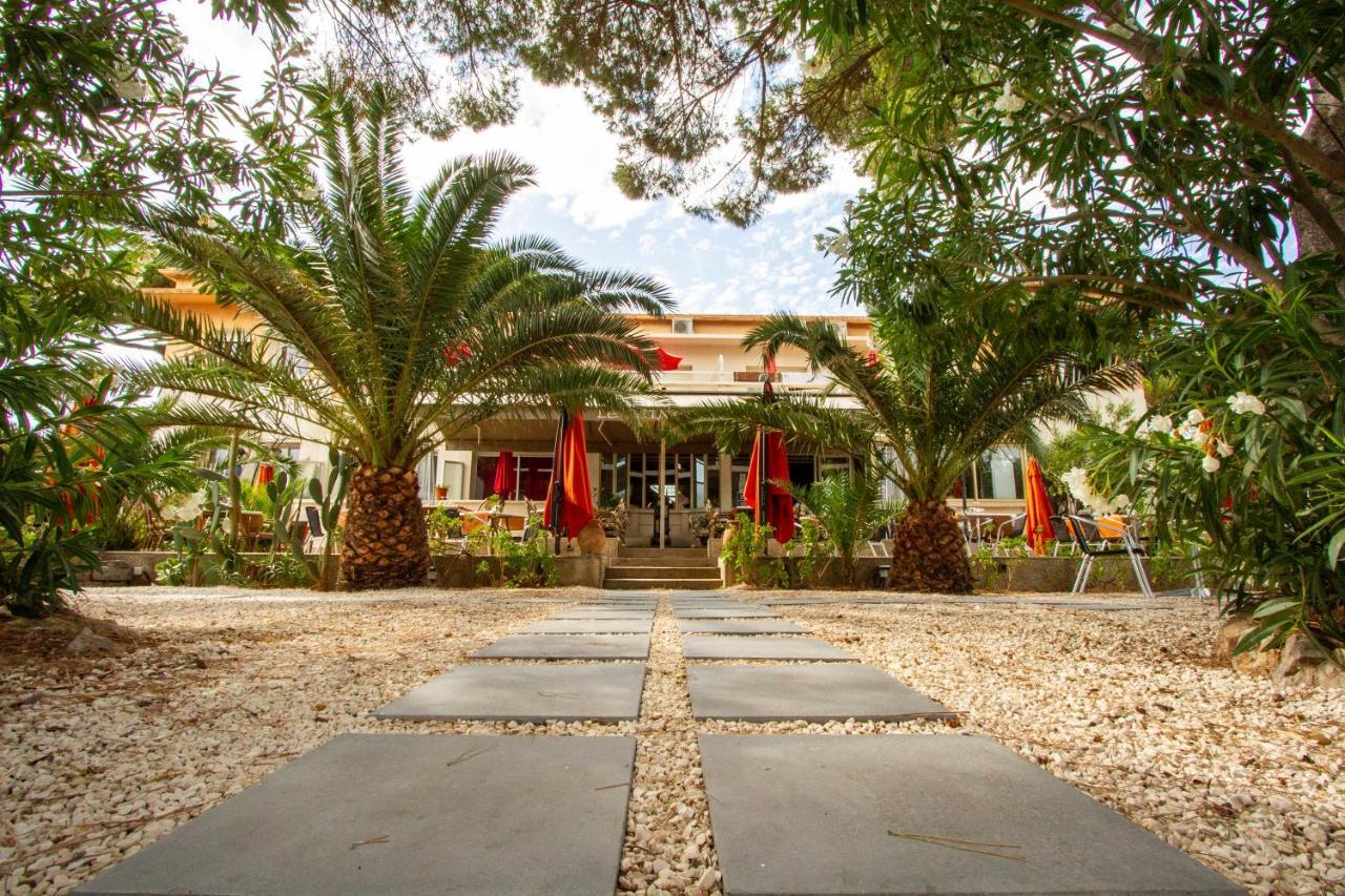 Hotel Logis Restaurant Le Kalliste